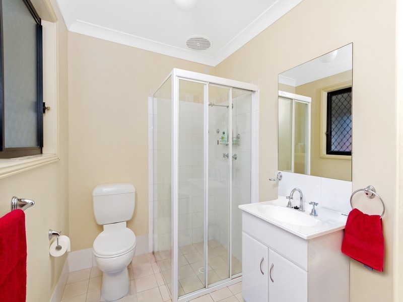 13/297A Henry Parry Drive, Wyoming NSW 2250