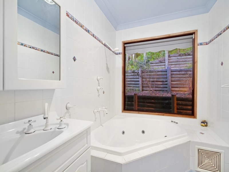 20 Araluen Drive, Killcare NSW 2257