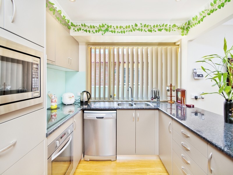 63 Lakala Avenue, Springfield NSW 2250