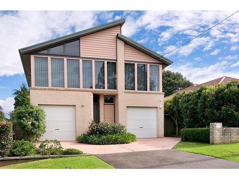 18 Frederick Street, East Gosford NSW 2250