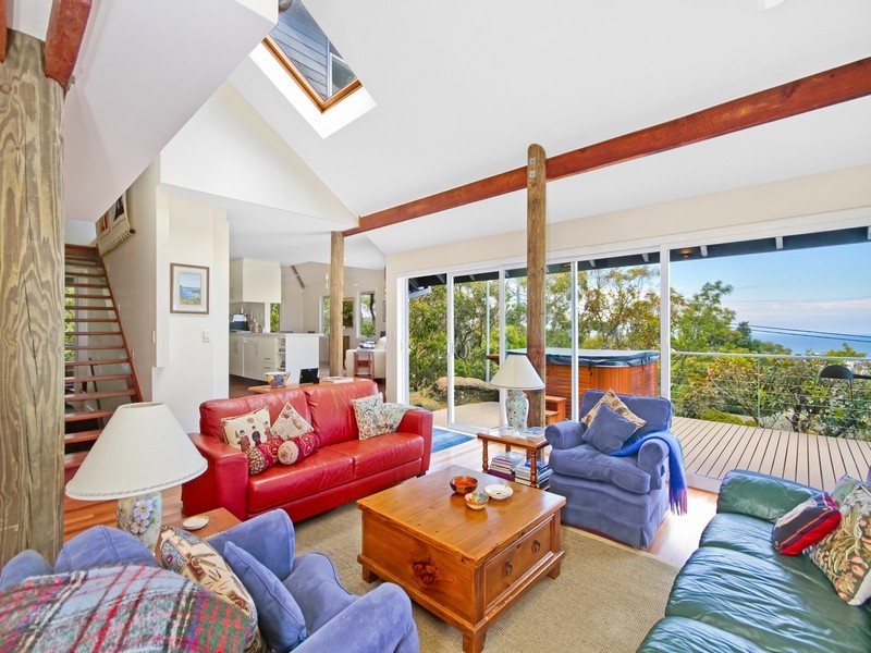 11 Babs Road, Killcare Heights NSW 2257