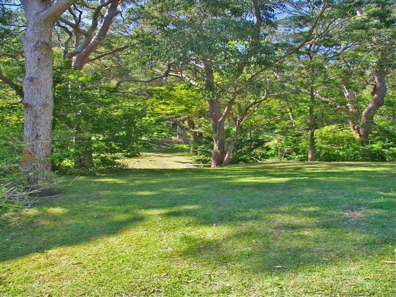 12 Heath Road, Hardys Bay NSW 2257