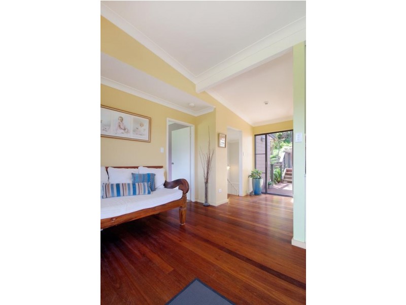 60 Broadwater Drive, Saratoga NSW 2251