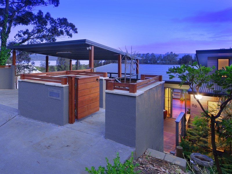 60 Broadwater Drive, Saratoga NSW 2251