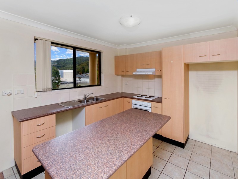 2/216 Henry Parry Drive, North Gosford NSW 2250