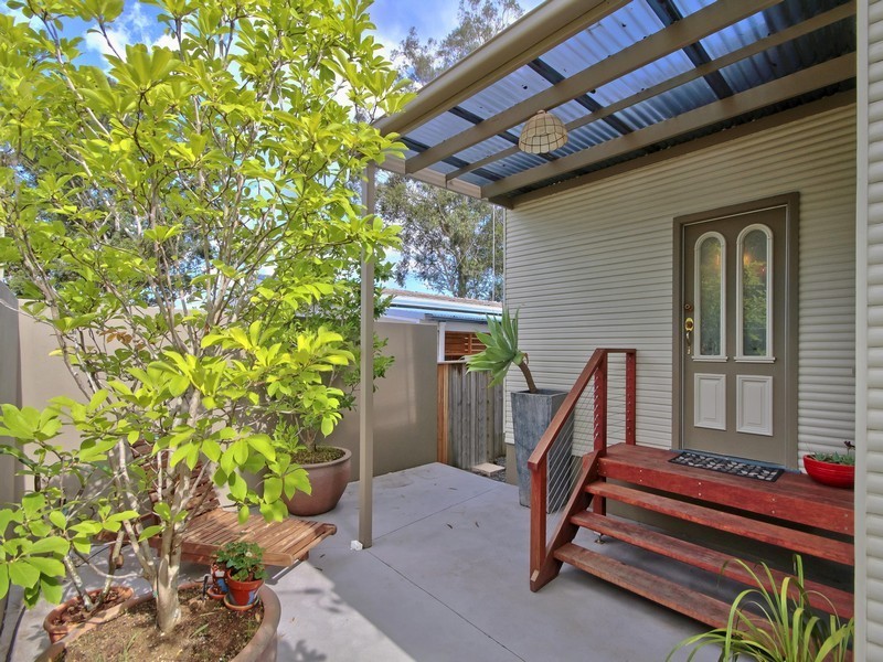 124 Avoca Drive, Green Point NSW 2251