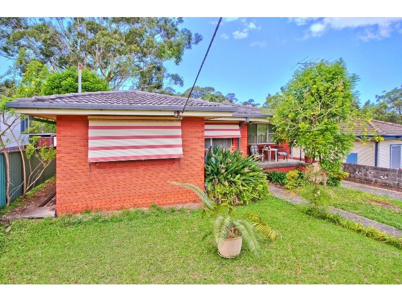 24 Lynnette Crescent, East Gosford NSW 2250