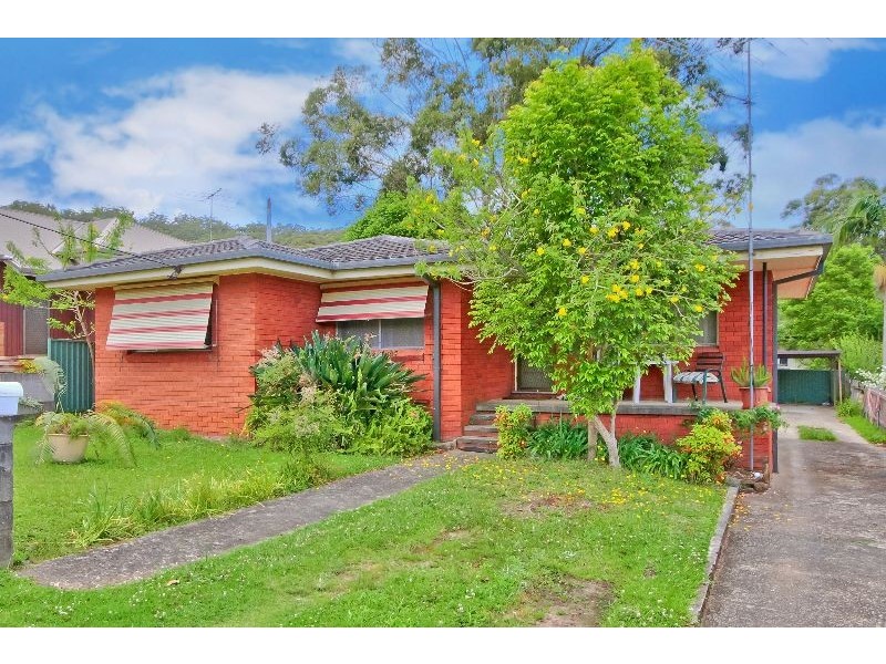 24 Lynnette Crescent, East Gosford NSW 2250