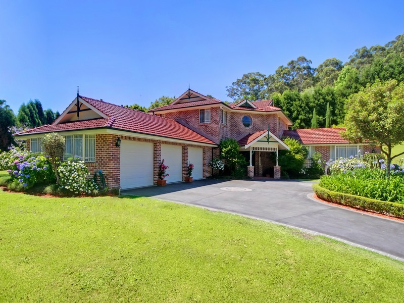 2/89 Oak Road, Matcham NSW 2250