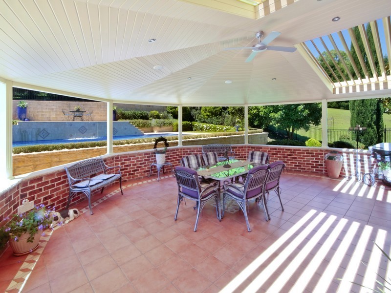 2/89 Oak Road, Matcham NSW 2250