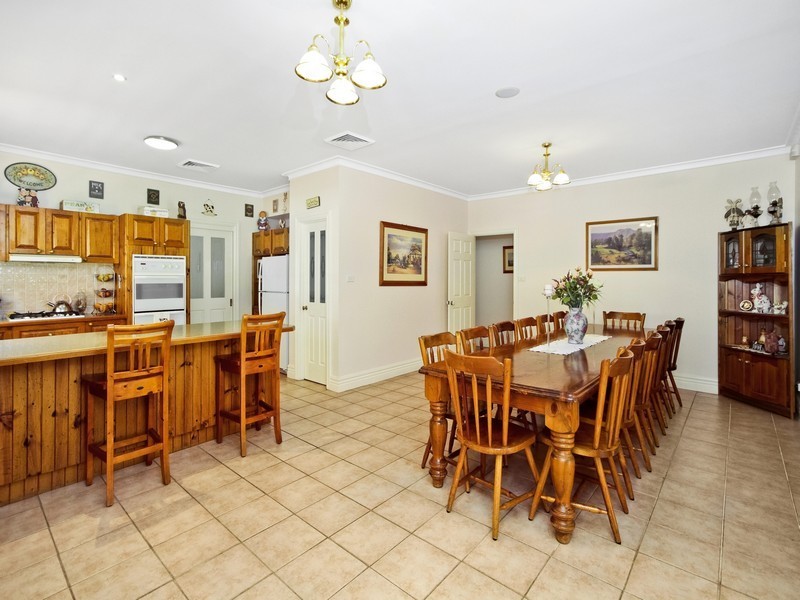 2/89 Oak Road, Matcham NSW 2250