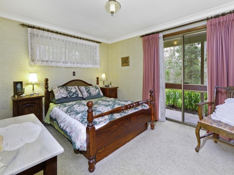 16 Dombey Road, Lisarow NSW 2250