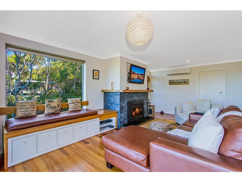 8 Grandview Crescent, Killcare NSW 2257