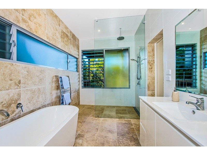 8 Grandview Crescent, Killcare NSW 2257