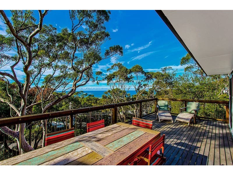 8 Grandview Crescent, Killcare NSW 2257