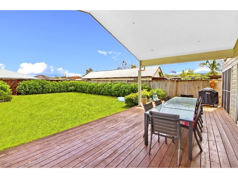 52 Cambridge Street, Umina Beach NSW 2257