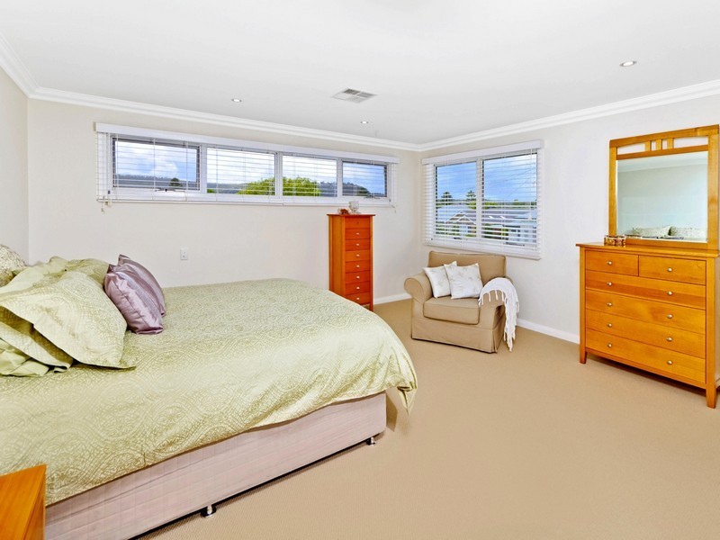 52 Cambridge Street, Umina Beach NSW 2257