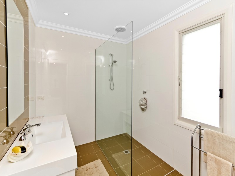 52 Cambridge Street, Umina Beach NSW 2257