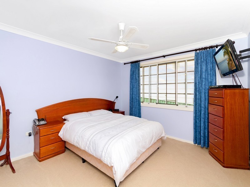 2 Lakala Avenue, Springfield NSW 2250