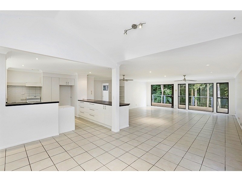 16 Verden Close, Green Point NSW 2251