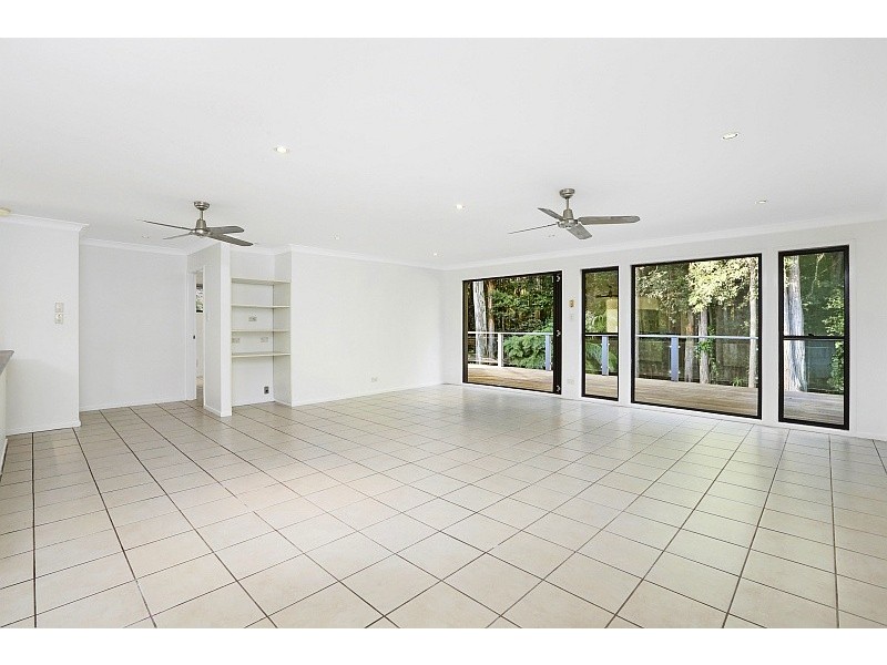 16 Verden Close, Green Point NSW 2251