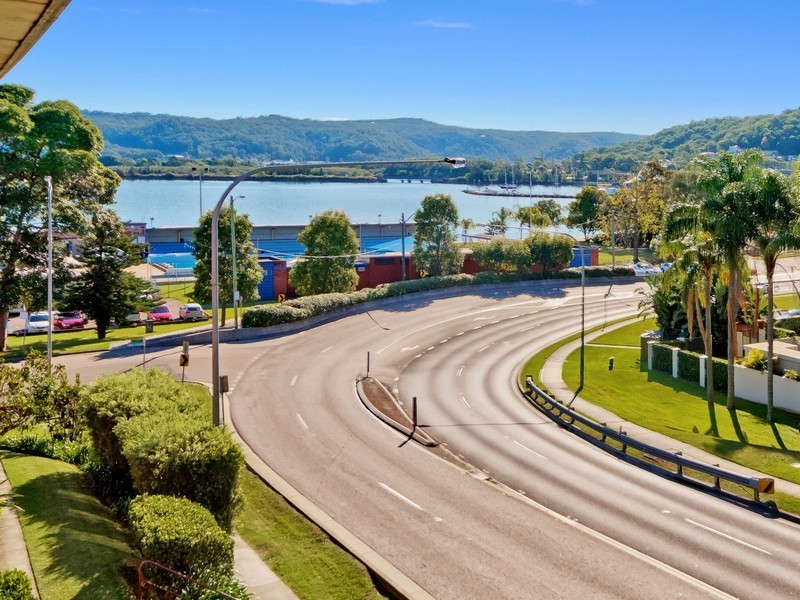 9/39 Masons Pde, Gosford NSW 2250