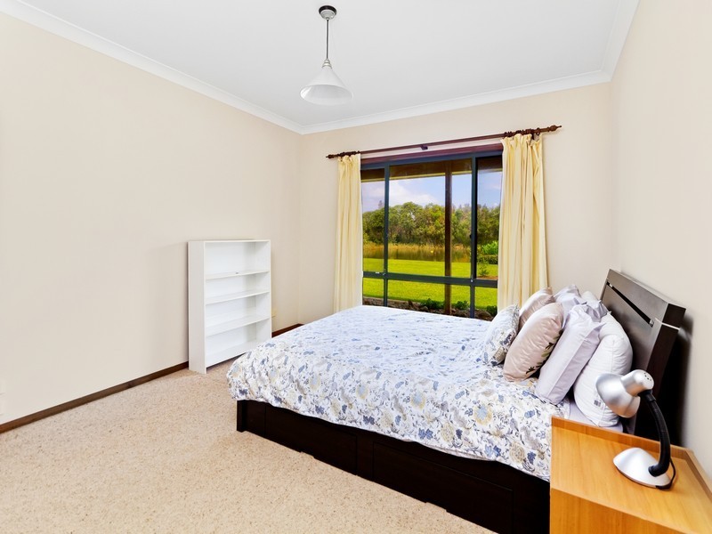 37 Currawong Road, Wamberal NSW 2260