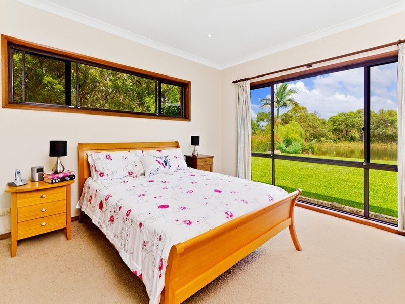 37 Currawong Road, Wamberal NSW 2260