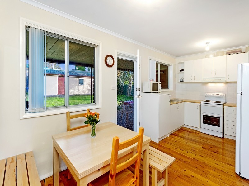 22 Dalton Street, Wyoming NSW 2250