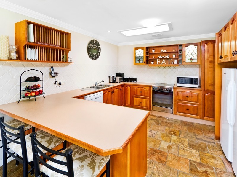 660 George Downes Drive, Kulnura NSW 2250