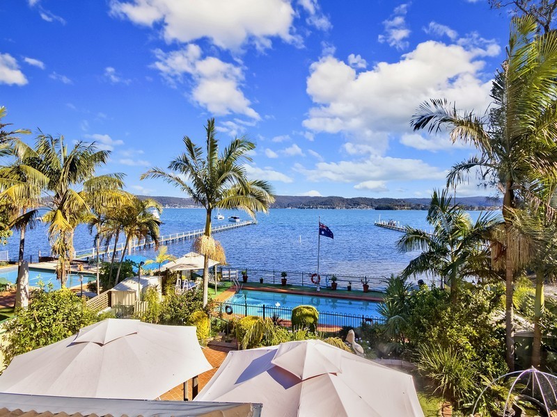 265 Avoca Drive, Green Point NSW 2251