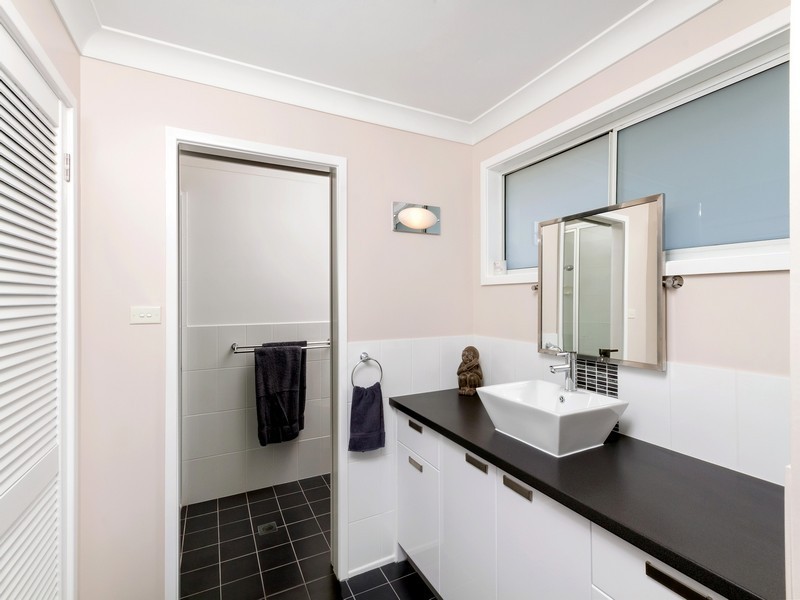 23 Darryl Road, Wyoming NSW 2250