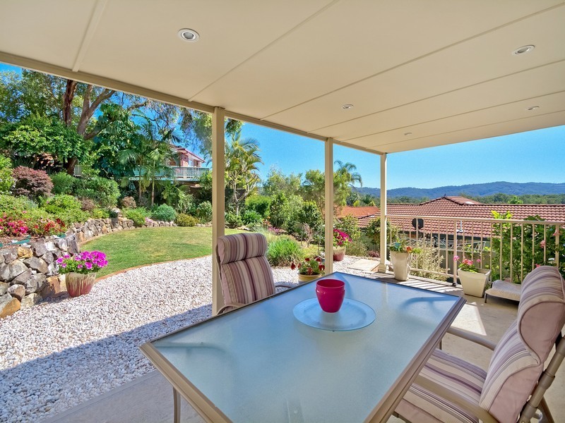2 Thistle Glen Close, Green Point NSW 2251
