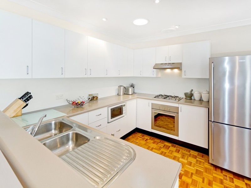 17 Merideth Place, Green Point NSW 2251