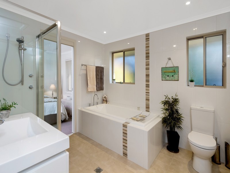 18 Wards Hill Road, Killcare Heights NSW 2257