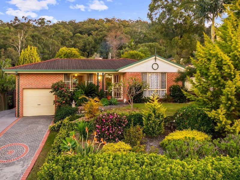 3 Merideth Place, Green Point NSW 2251