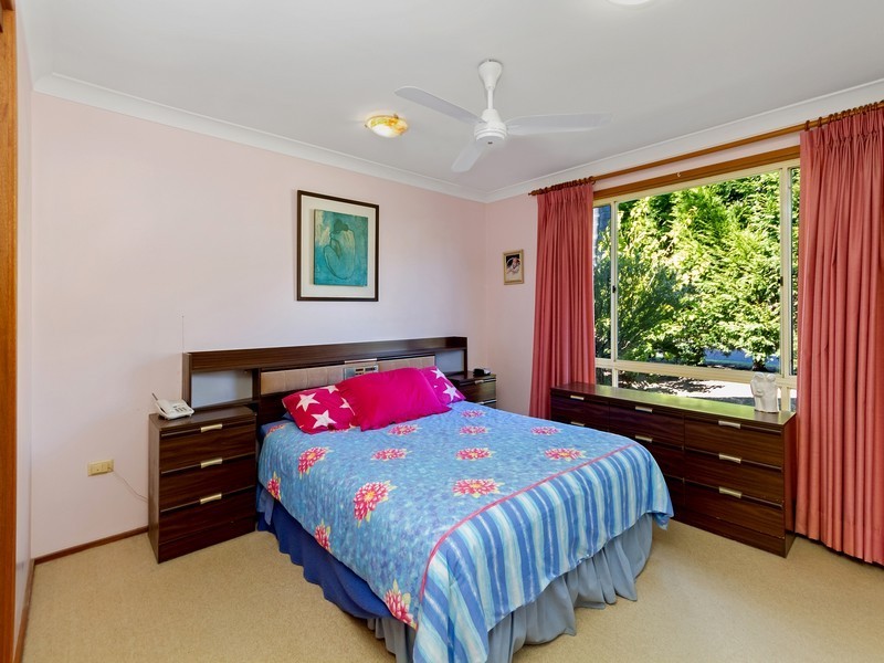 11 Willowin Close, Green Point NSW 2251