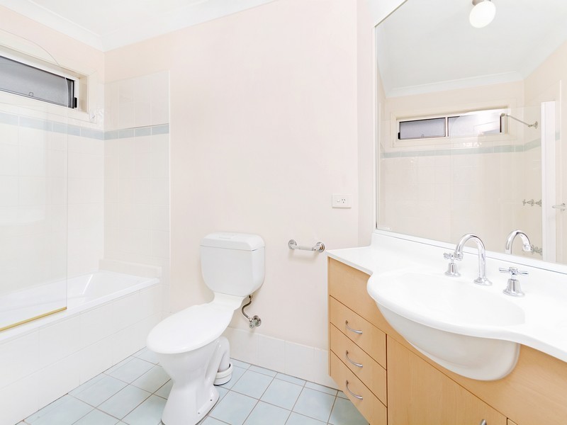 4A Charles Street, Ourimbah NSW 2258