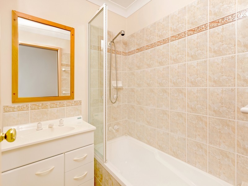 18a Frederick Street, Point Frederick NSW 2250