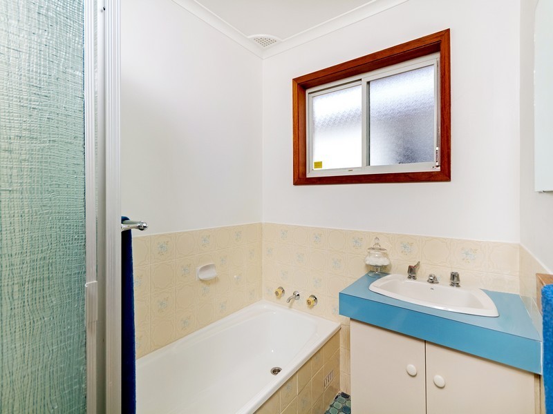 155 North Burge Road, Woy Woy NSW 2256