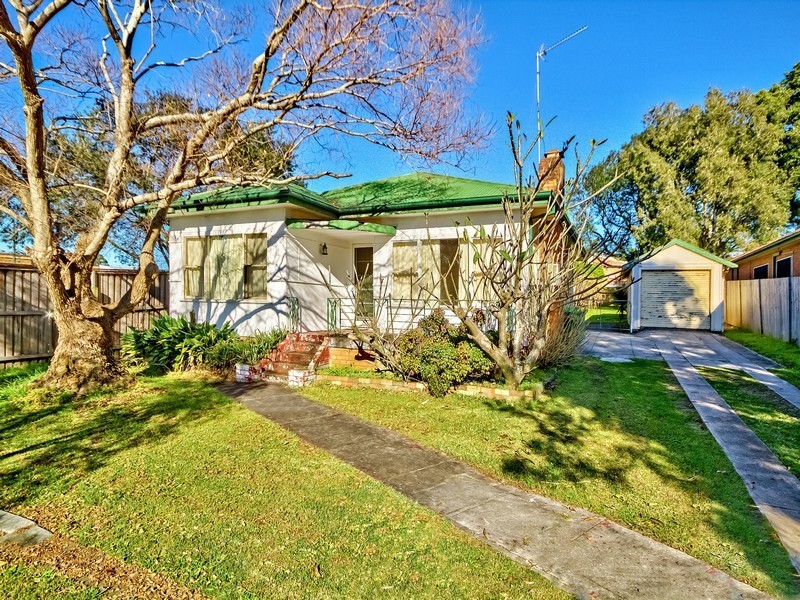 32 Brougham Street, East Gosford NSW 2250