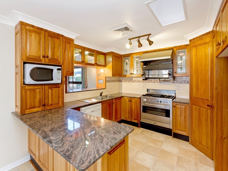 11-13 Peak Street, Bateau Bay NSW 2261