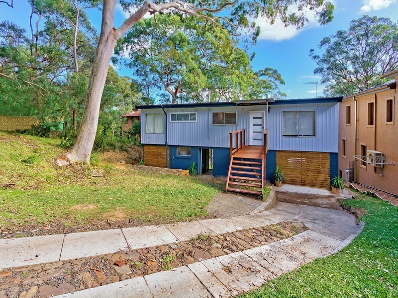 2 Wards Hill Road, Killcare Heights NSW 2257