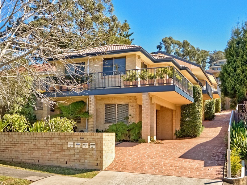 2/44 Wells Street, East Gosford NSW 2250