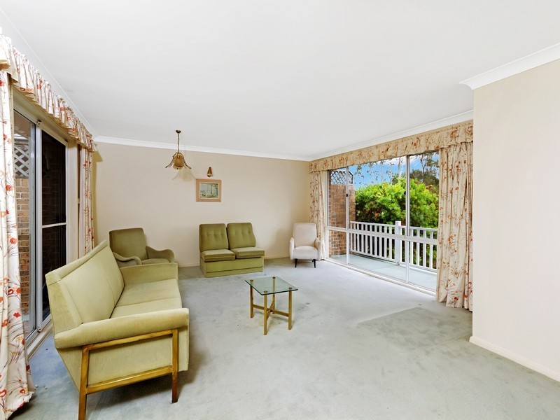 1/6 St Andrews Close, Green Point NSW 2251
