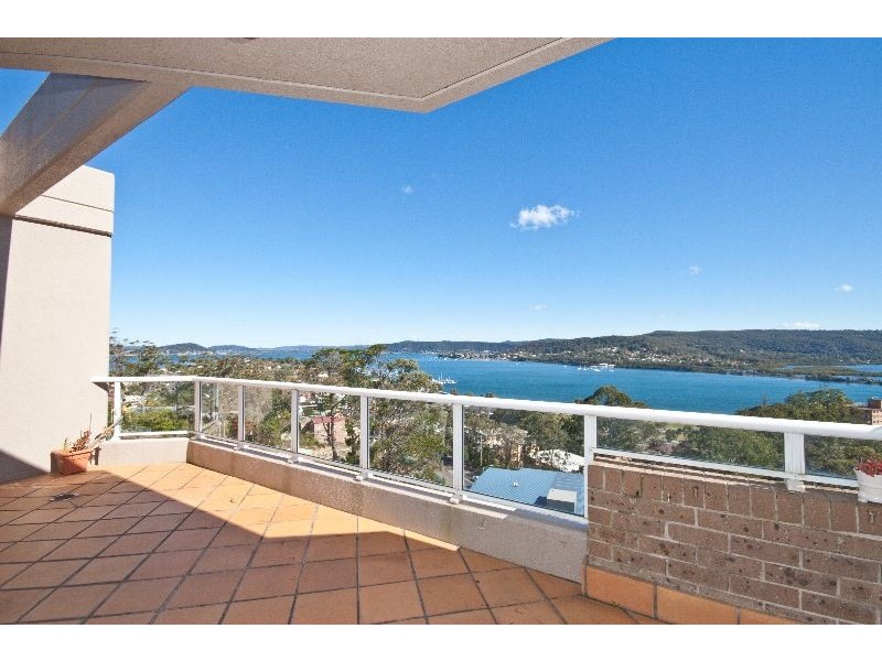 76/91-95 John Whiteway Drive, Gosford NSW 2250