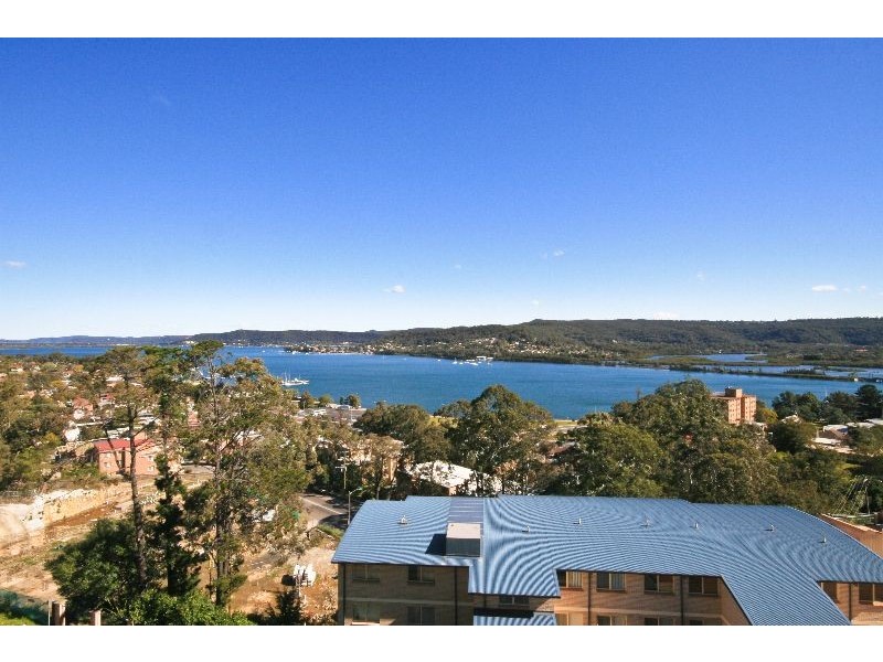 76/91-95 John Whiteway Drive, Gosford NSW 2250