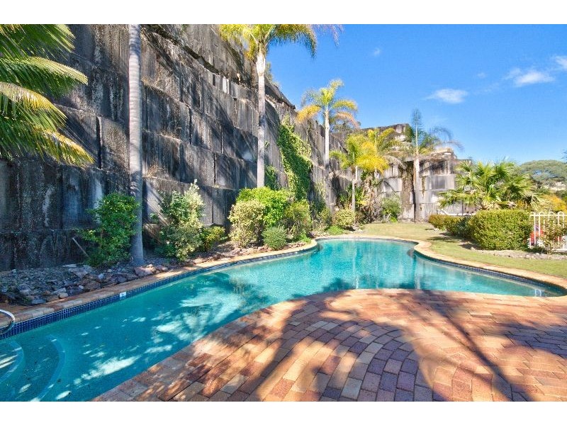 76/91-95 John Whiteway Drive, Gosford NSW 2250