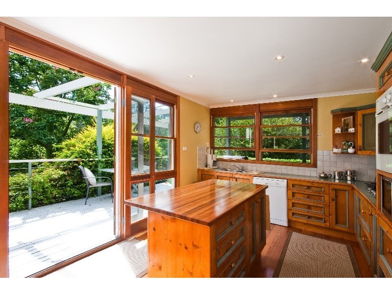 45 Bidjiwong Road, Matcham NSW 2250