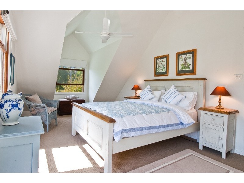 45 Bidjiwong Road, Matcham NSW 2250